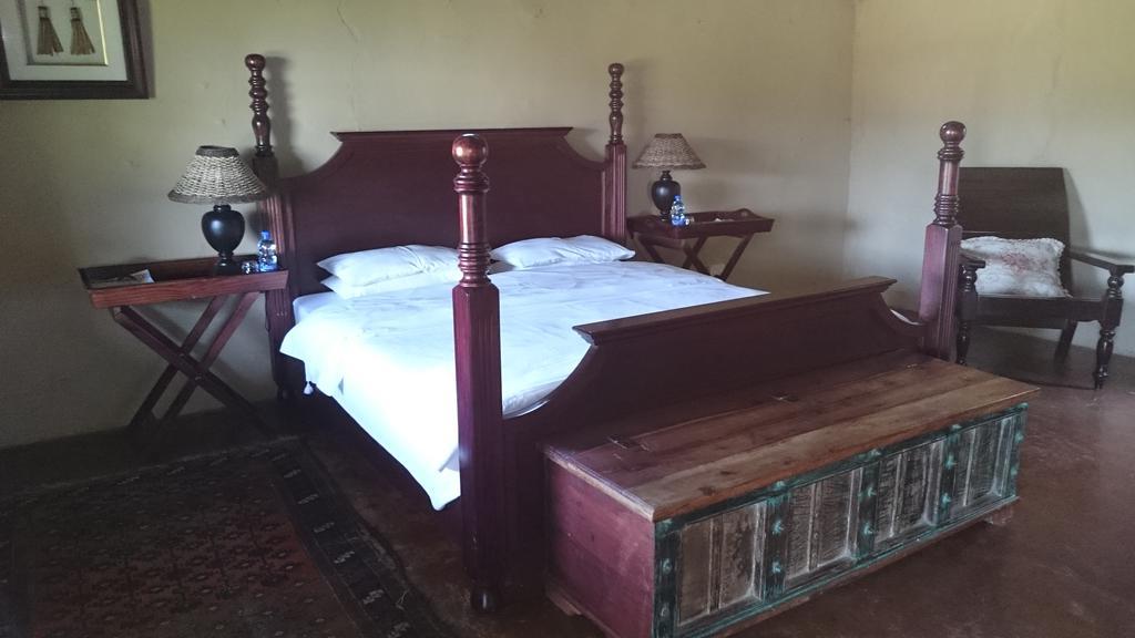 Plettenberg Bay Game Reserve: The Baroness Safari Lodge Extérieur photo