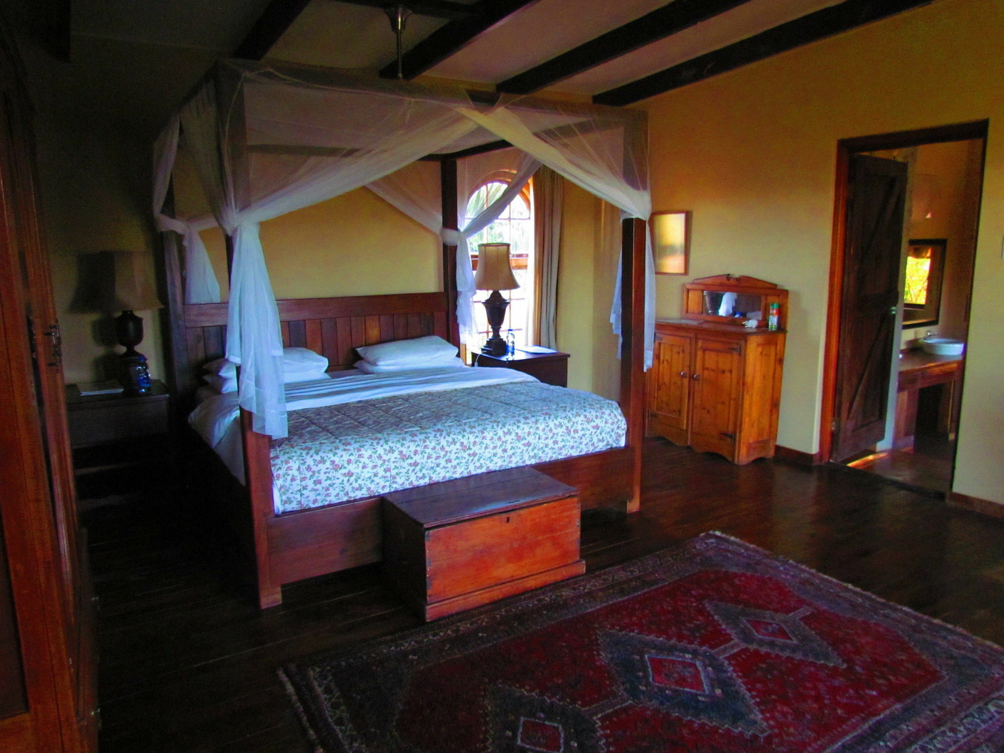 Plettenberg Bay Game Reserve: The Baroness Safari Lodge Extérieur photo