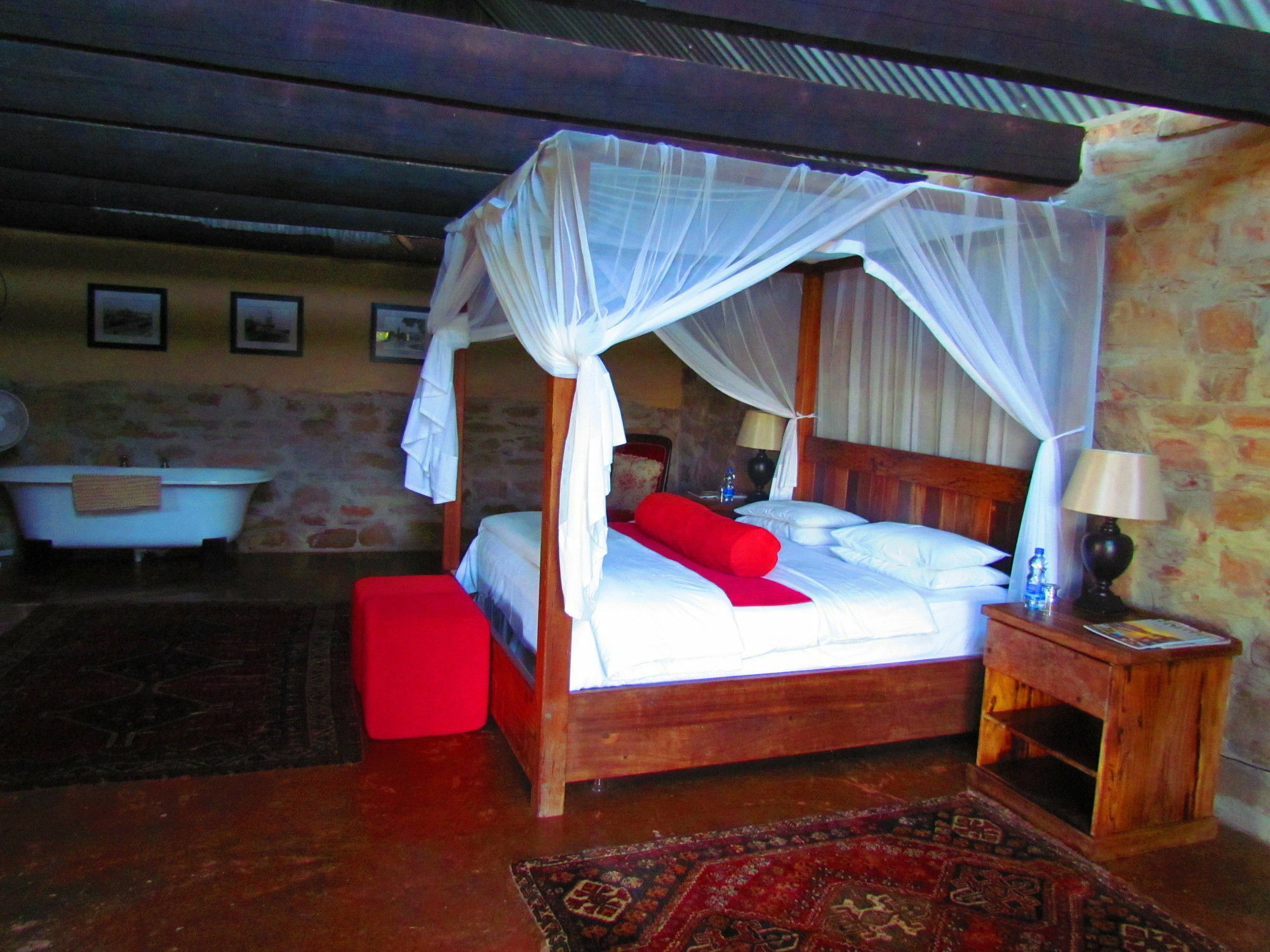 Plettenberg Bay Game Reserve: The Baroness Safari Lodge Extérieur photo